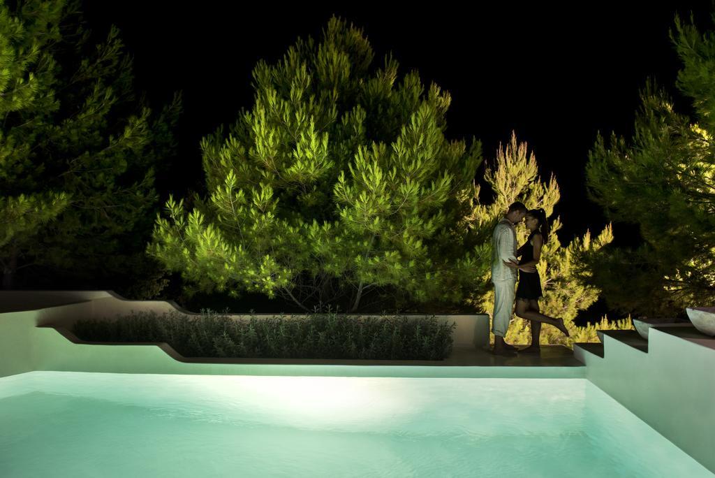 Anemolia Villas With Private Pools Near The Most Beautiful Beaches Of Alonissos Isomata Exterior photo